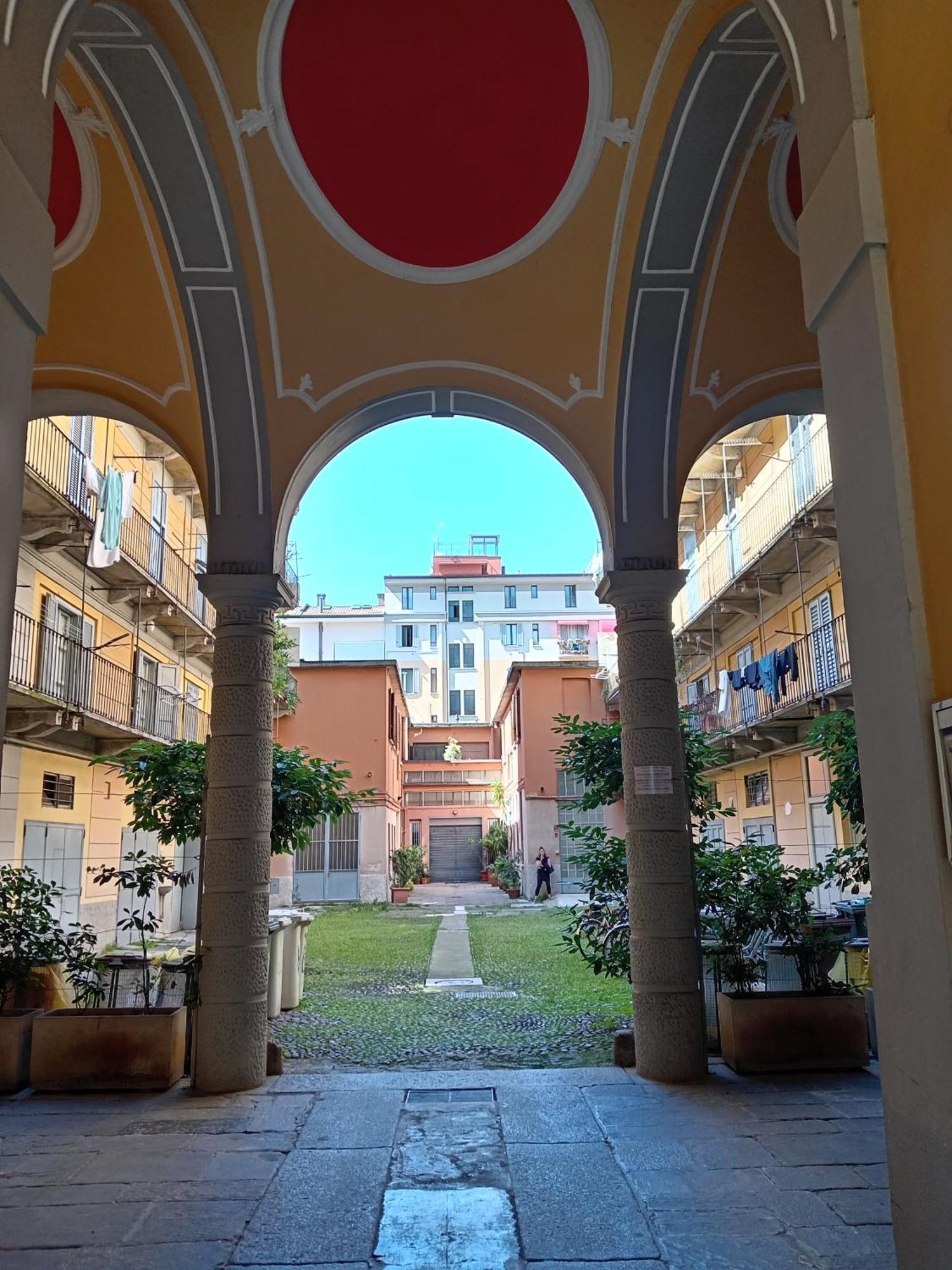 Soggiorno Isola Milano Exterior photo
